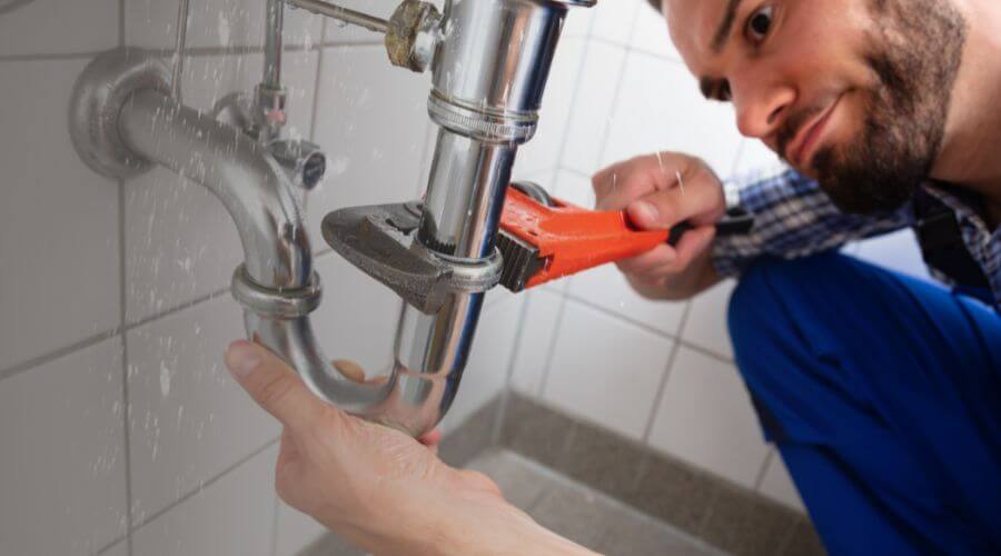 Professional same day plumber services in Hanston, KS